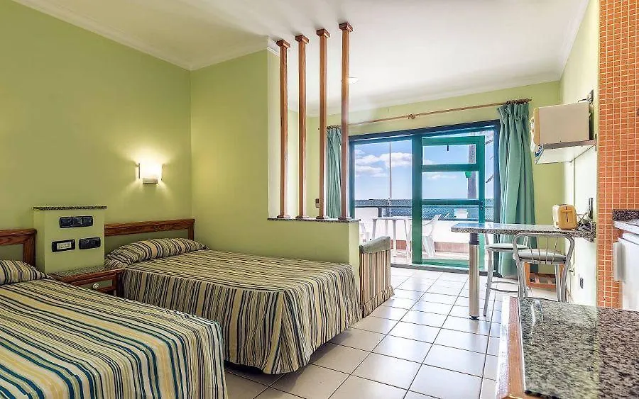 Apartamentos Olympia بلايا ديل إنغلز